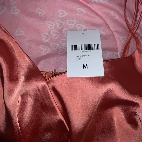 SOLD - ‼️ Forever21 Satin Coral Plunging Mini Dress ‼️ - Picture 3 of 7